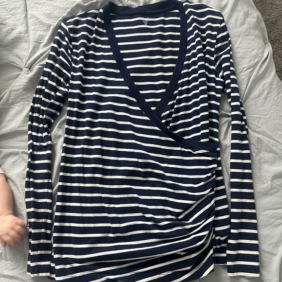 GAP Nursing Long Sleeve Wrap Blouse - Picture 1 of 2